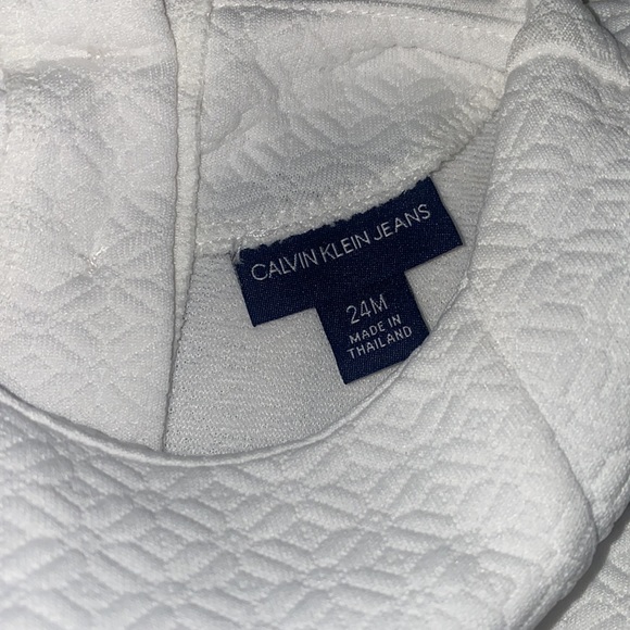 Calvin Klein Jeans 2 Piece Set - Picture 4 of 13